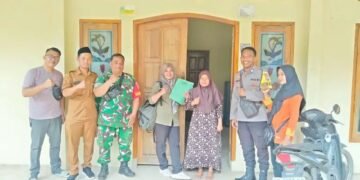 Wujudkan Desa Clean dan Sehat, Tim Gabungan Gelar Verifikasi STBM 5 Pilar di Sudimoro Wujudkan Desa Clean dan Sehat, Tim Gabungan Gelar Verifikasi STBM 5 Pilar di Sudimoro