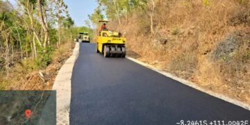 PUPR Pacitan Pemeliharaan Berkala Jalur Candi–Srau Rp3,9 Miliar demi Genjot Pariwisata Pesisir PUPR Pacitan Pemeliharaan Berkala Jalur Candi–Srau Rp3,9 Miliar demi Genjot Pariwisata Pesisir