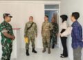 Tim Verifikasi Mabes TNI didampingi Kodim 0801/Pacitan saat meninjau kesiapan fisik sarana dan prasarana Koperasi Desa Kelurahan Merah Putih (KDKMP) di Kecamatan Pringkuku, Kabupaten Pacitan, Sabtu (17/10/2026). (Foto: Dok. Kodim 0801/Pacitan)