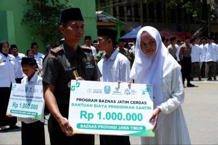 Peringati HSN 2026, Ribuan Santri dan Kodim 0801/Pacitan Ikuti Upacara Hari Santri Tingkat Provinsi di Ponpes Tremas