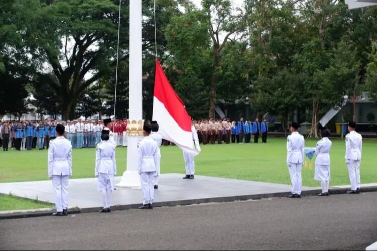 Sinergi TNI-Polri dan Forkopimda Pacitan Peringati Hari Sumpah Pemuda ke-98 di Halaman Pendopo