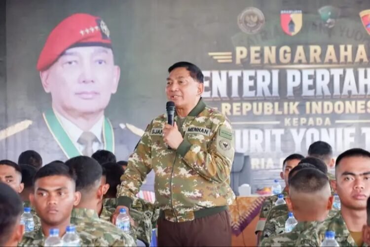 Menhan RI Sjafrie Sjamsoeddin Kunjungi Yonif TP 934/SBY Pacitan, Tekankan Pentingnya Jiwa Korsa Prajurit Menhan RI Sjafrie Sjamsoeddin Kunjungi Yonif TP 934/SBY Pacitan, Tekankan Pentingnya Jiwa Korsa Prajurit